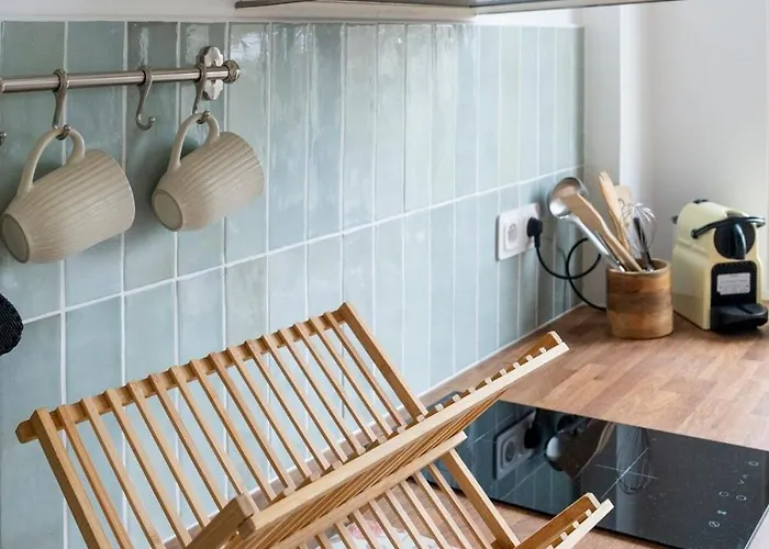 Sur Les Quais * Caen