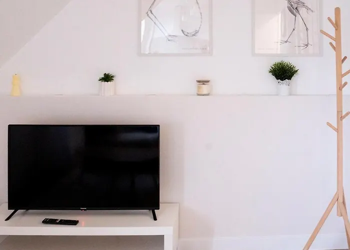 Sur Les Quais * Caen